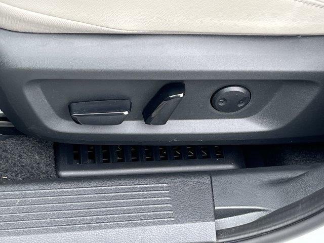 2023 Nissan Rogue AWD SL