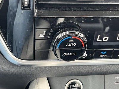 2023 Nissan Rogue AWD SL