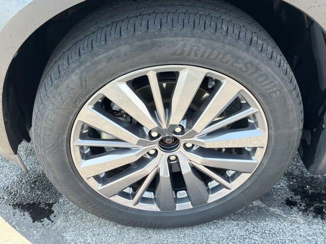 2024 Nissan Pathfinder SL 4WD