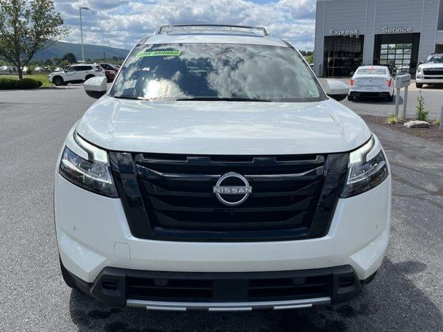 2024 Nissan Pathfinder Platinum 4WD