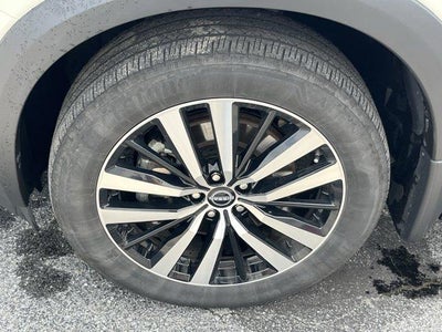 2024 Nissan Pathfinder Platinum 4WD