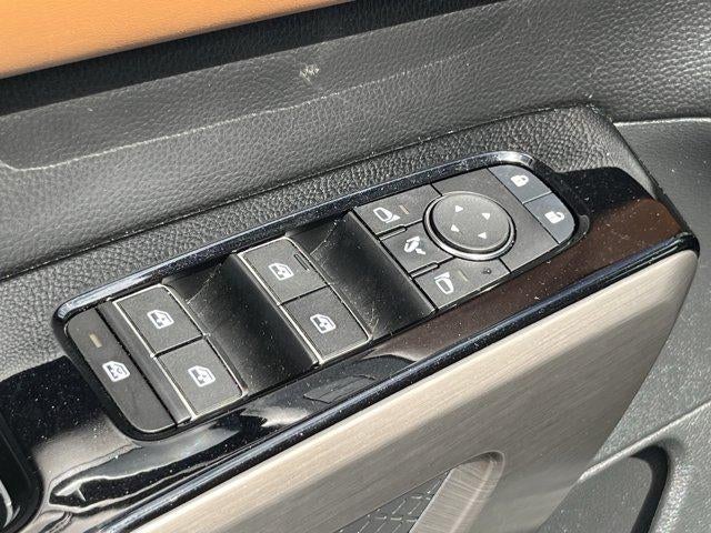 2024 Nissan Pathfinder Platinum 4WD