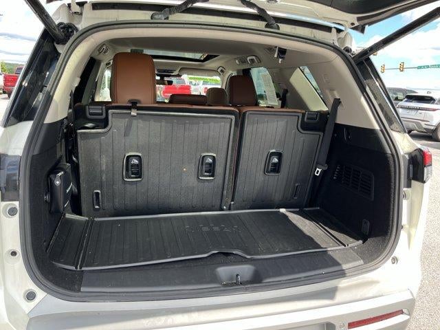 2024 Nissan Pathfinder Platinum 4WD
