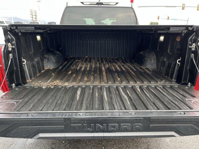 2023 Toyota Tundra 4WD 4WD SR5 CrewMax 5.5' Bed (SE)