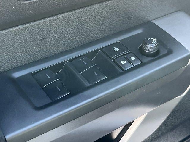 2023 Toyota Tundra 4WD 4WD SR5 CrewMax 6.5' Bed (Natl)