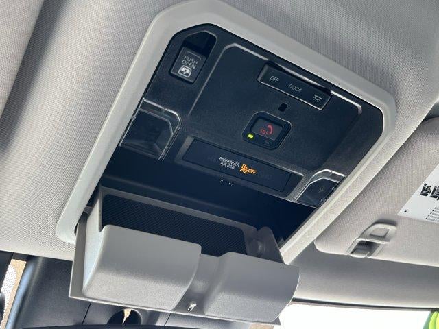 2023 Toyota Tundra 4WD 4WD SR5 CrewMax 6.5' Bed (Natl)