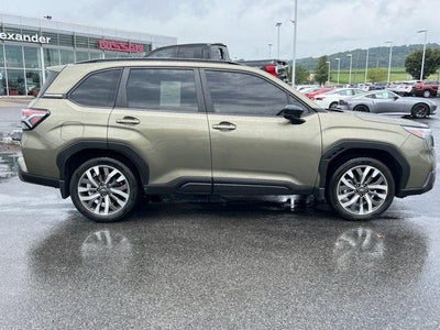 2025 Subaru Forester Touring AWD