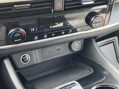 2021 Nissan Rogue AWD SV