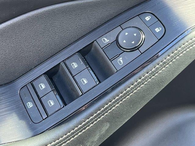 2023 Nissan Rogue AWD SV