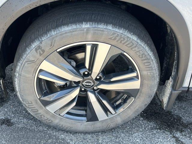 2023 Nissan Rogue AWD SL