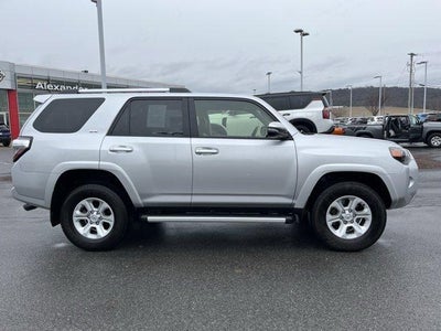2024 Toyota 4Runner SR5 Premium 4WD (Natl)