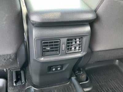 2019 Toyota RAV4 XLE AWD (Natl)