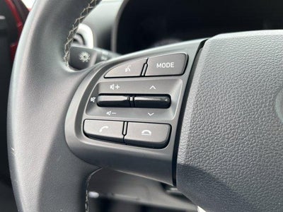 2022 Hyundai VENUE SEL IVT