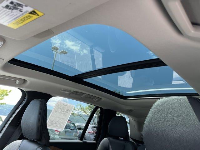 2023 Volvo XC90 B6 AWD Plus 7P