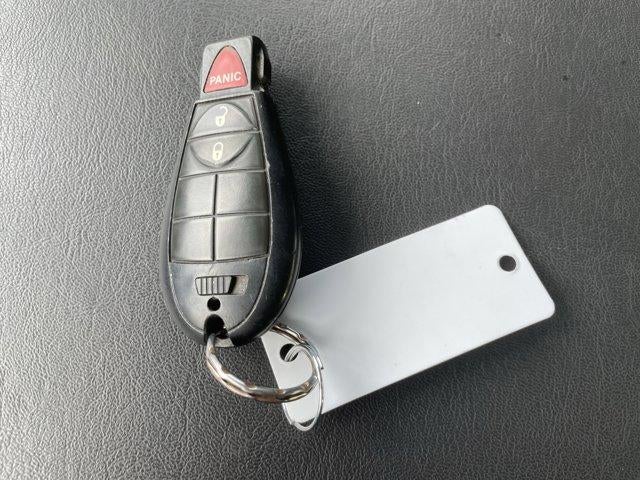 2012 RAM 1500 4WD Crew Cab 5.7 Ft Box Express