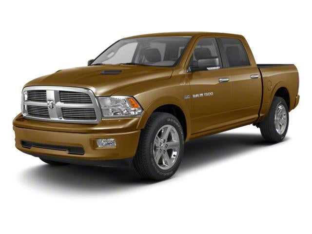 2012 RAM 1500 4WD Crew Cab 5.7 Ft Box Express