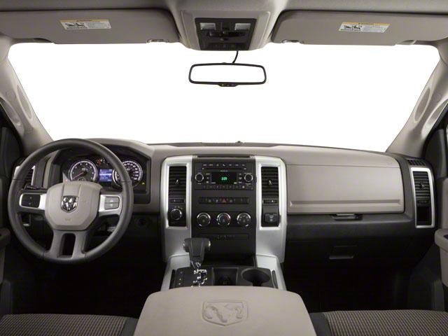 2012 RAM 1500 4WD Crew Cab 5.7 Ft Box Express