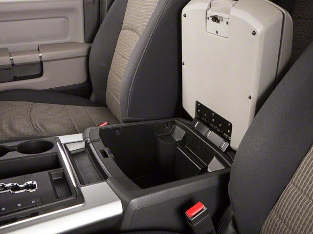 2012 RAM 1500 4WD Crew Cab 5.7 Ft Box Express