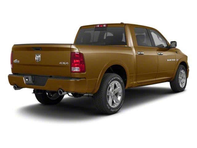 2012 RAM 1500 4WD Crew Cab 5.7 Ft Box Express