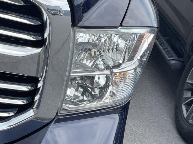 2017 RAM 1500 Big Horn 4x4 Crew Cab 6'4" Box