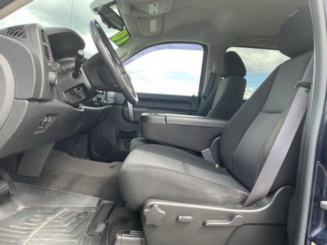 2010 Chevrolet Silverado 2500 HD Crew Cab Standard Box 4-Wheel Drive LT