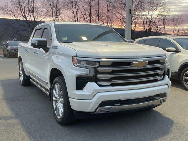 2024 Chevrolet Silverado 1500 Crew Cab Short Box 4-Wheel Drive High Country