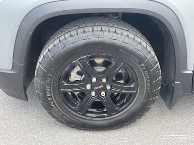 2023 GMC Acadia AWD AT4