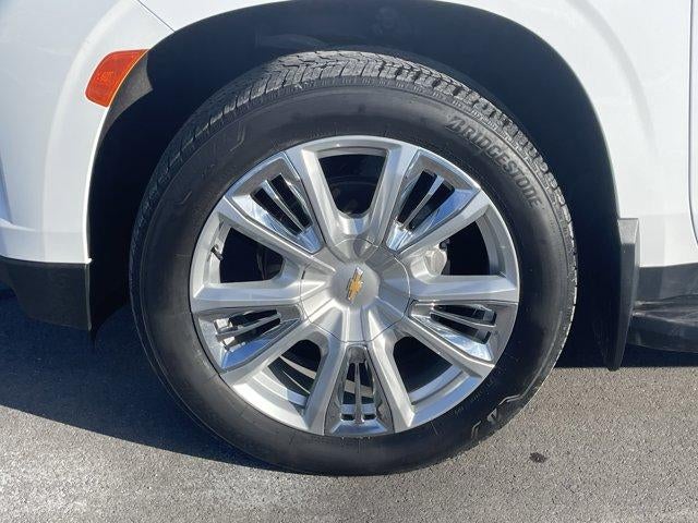 2022 Chevrolet Suburban 4WD High Country