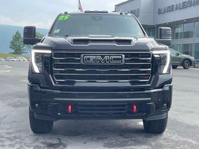 2025 GMC Sierra 2500 HD Crew Cab Standard Box 4-Wheel Drive AT4