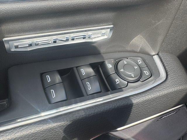 2022 GMC Sierra 1500 Crew Cab Short Box 4-Wheel Drive Denali