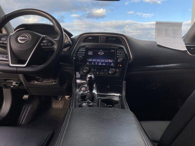 2023 Nissan Maxima Platinum CVT