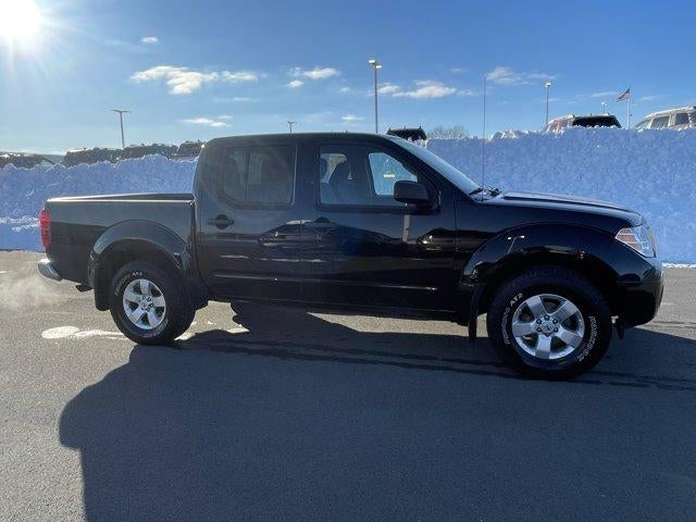 2013 Nissan Frontier 4WD Crew Cab SWB Auto SV