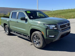 2025 Nissan Frontier Crew Cab 4x4 SV