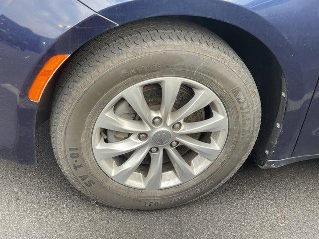 2019 Chrysler Pacifica Touring L FWD