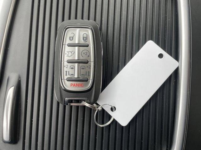 2024 Chrysler Pacifica Touring L FWD