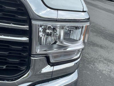2024 RAM 3500 Big Horn 4x4 Crew Cab 8' Box
