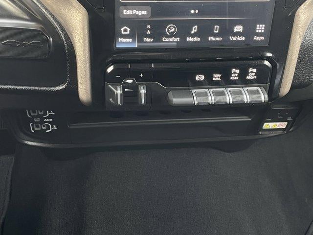 2024 RAM 2500 Laramie 4x4 Crew Cab 6'4" Box