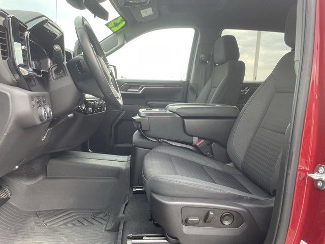 2023 Chevrolet Silverado 1500 Crew Cab Short Box 4-Wheel Drive LT 1LT