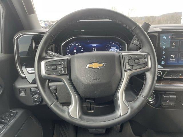 2023 Chevrolet Silverado 1500 Crew Cab Short Box 4-Wheel Drive LT 1LT