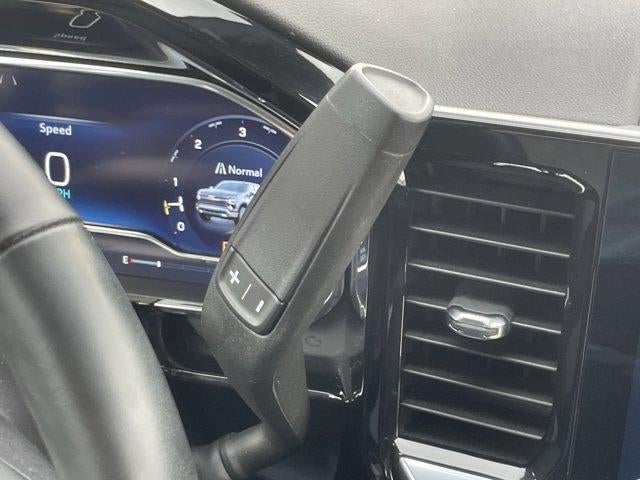 2023 Chevrolet Silverado 1500 Crew Cab Short Box 4-Wheel Drive LT 1LT