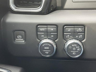 2022 GMC Sierra 1500 Crew Cab Short Box 4-Wheel Drive Denali