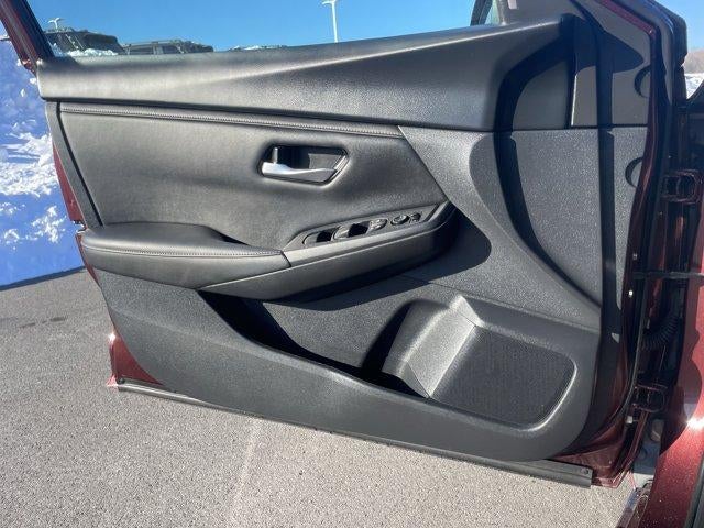 2024 Nissan Sentra SV CVT