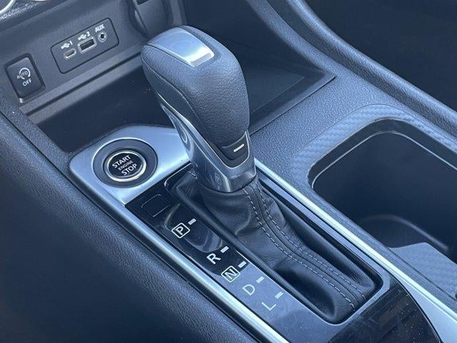 2024 Nissan Sentra SV CVT