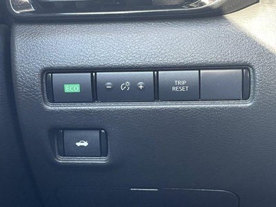 2024 Nissan Sentra SV CVT