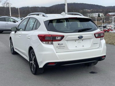 2023 Subaru Impreza Premium 5-door CVT
