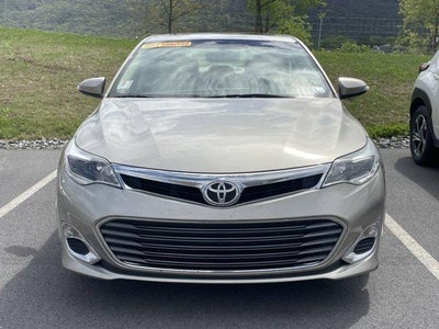 2013 Toyota Avalon 4dr Sdn XLE Premium (Natl)