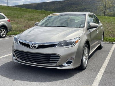2013 Toyota Avalon 4dr Sdn XLE Premium (Natl)