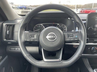 2025 Nissan Pathfinder SL 4WD