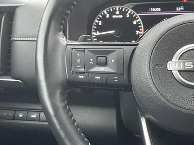 2024 Nissan Pathfinder SL 4WD