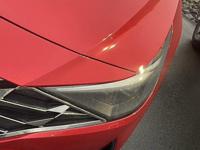 2022 Hyundai ELANTRA Limited IVT